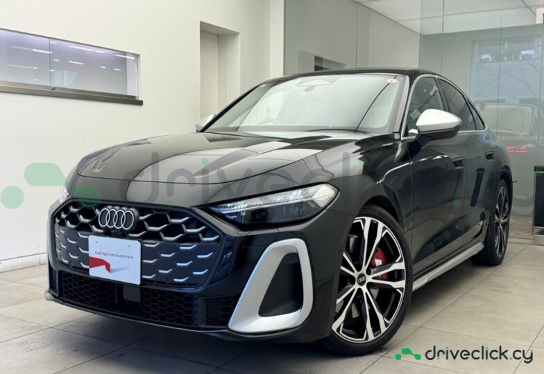 Audi S5 Черный