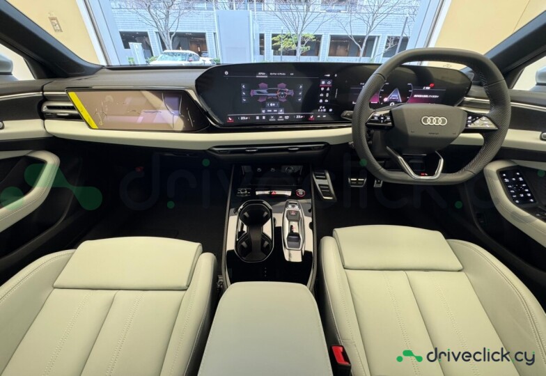 Audi S5 Черный