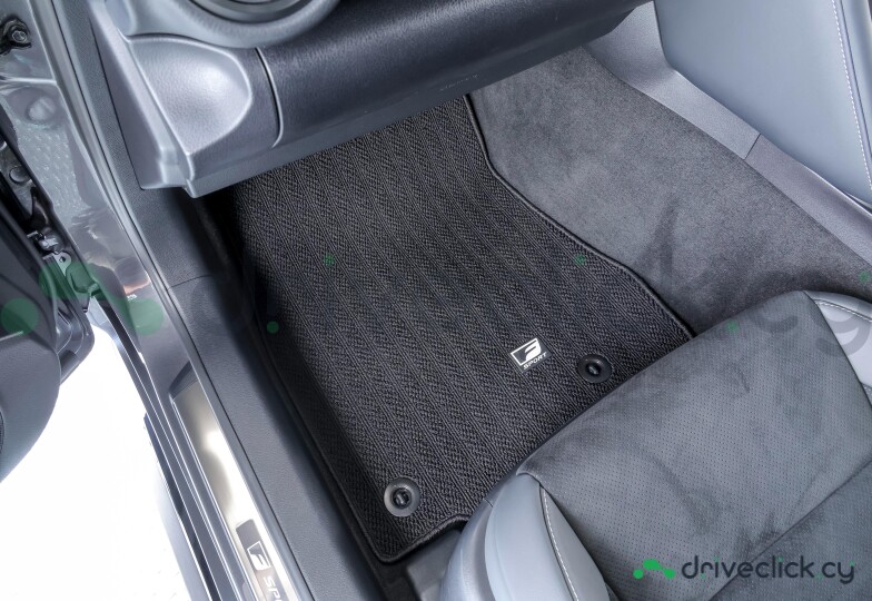 Lexus IS Grey