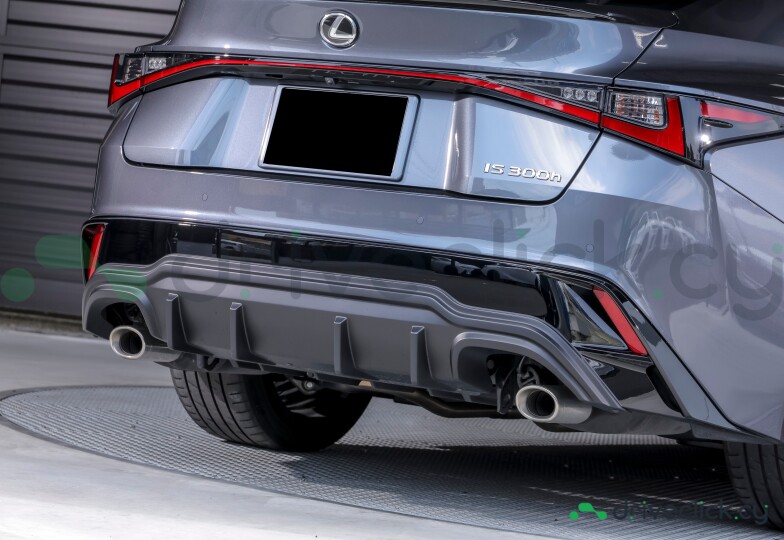 Lexus IS Grey
