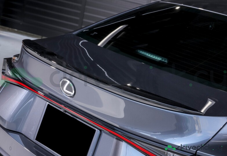 Lexus IS Grey