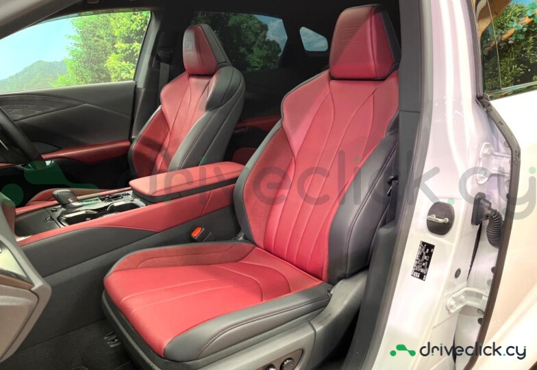 Lexus RX White