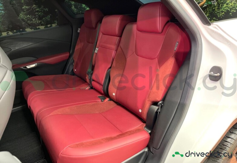 Lexus RX White
