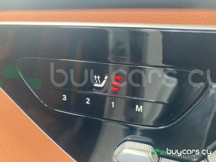 Mercedes GLC-class Белый