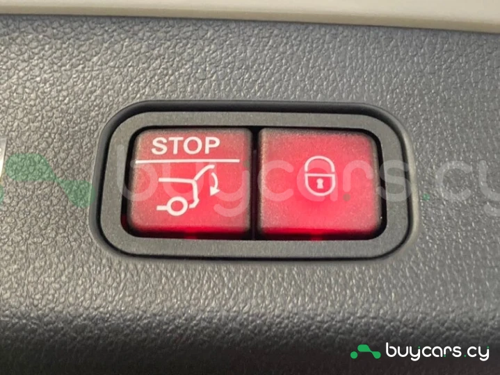 Mercedes GLC-class Белый