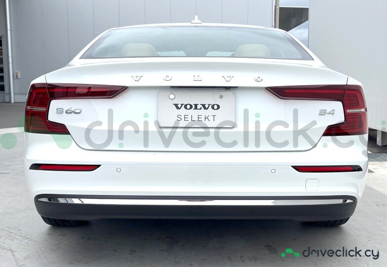 Volvo S60 White