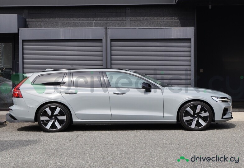 Volvo V60 Grey