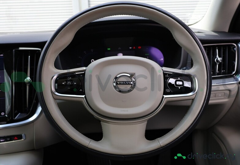 Volvo V60 Grey