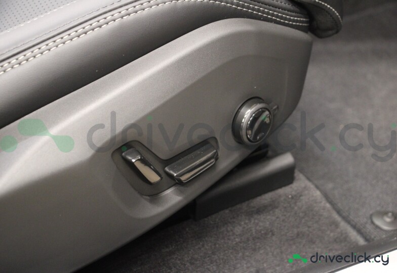 Volvo XC60 Black