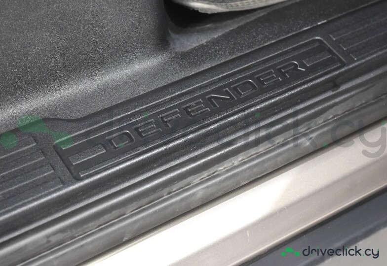 Land Rover Defender Other