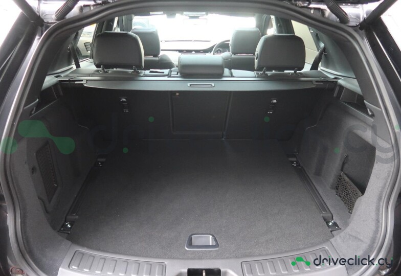 Land Rover Discovery Sport Grey