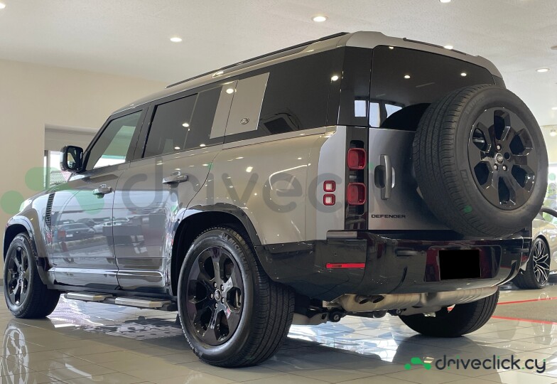 Land Rover Defender Grey