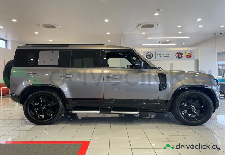 Land Rover Defender Grey