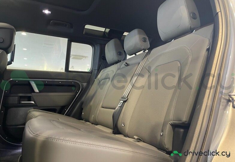 Land Rover Defender Grey
