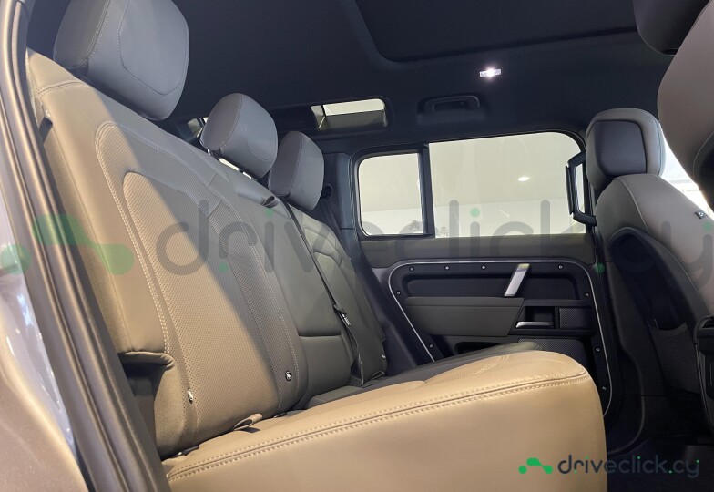 Land Rover Defender Grey