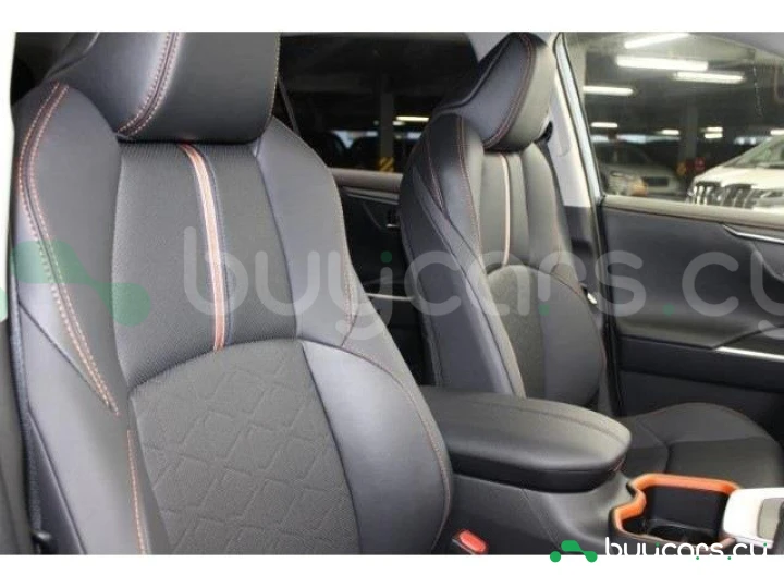 Toyota RAV4 Синий