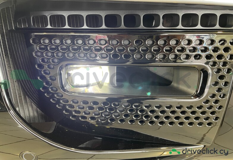 Land Rover Defender Grey