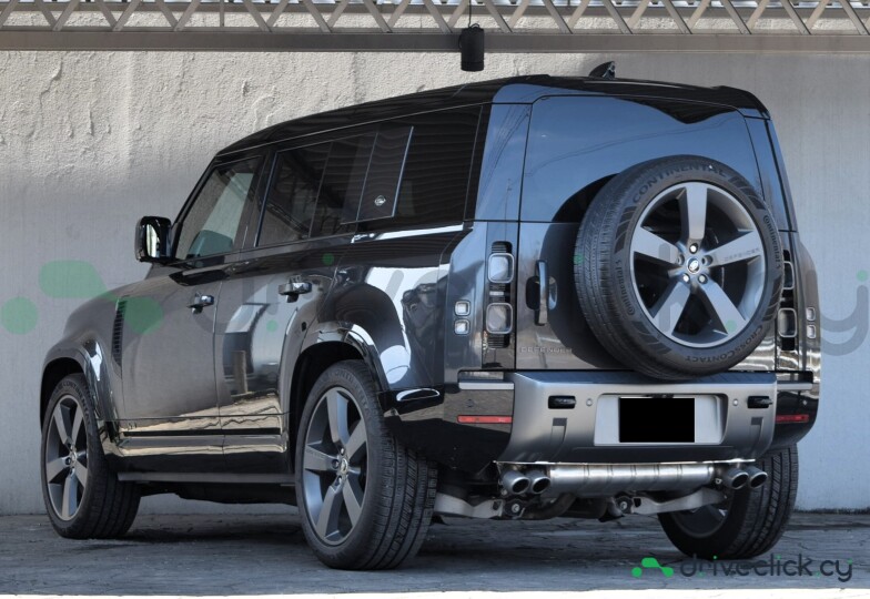 Land Rover Defender Black