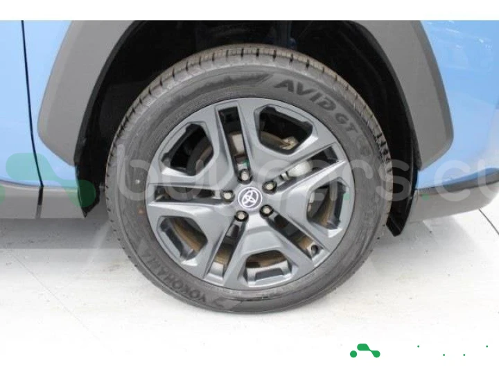 Toyota RAV4 Синий