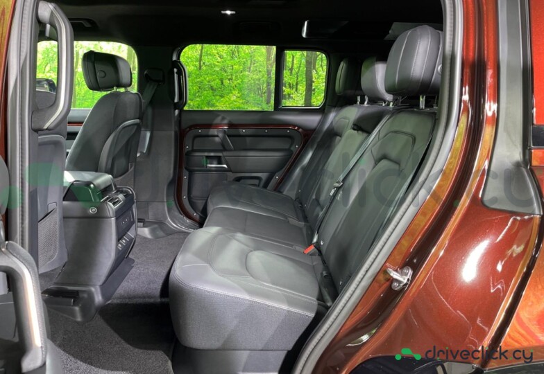 Land Rover Defender Dark red