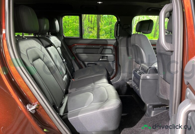 Land Rover Defender Dark red