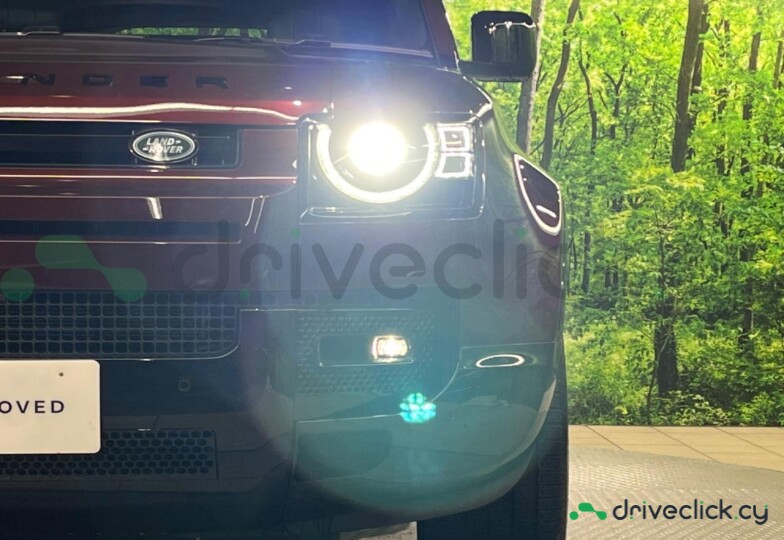 Land Rover Defender Dark red
