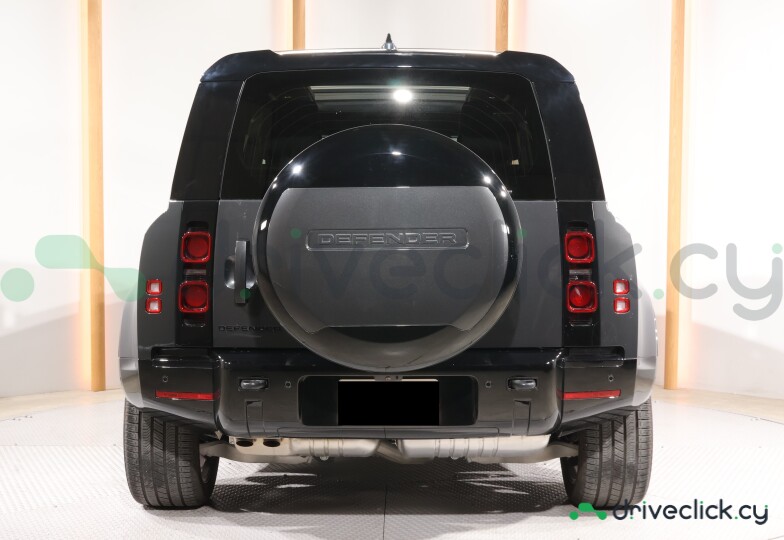 Land Rover Defender Black