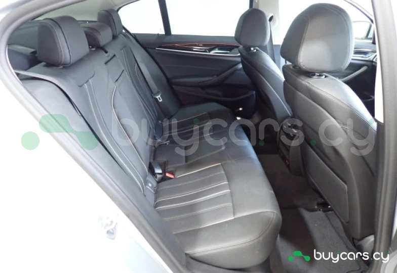 BMW 5 series Серый