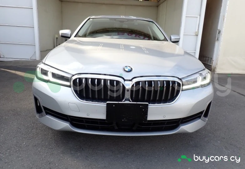 BMW 5 series Серый