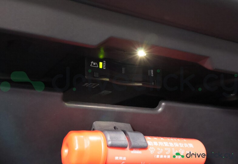 Land Rover Defender Black