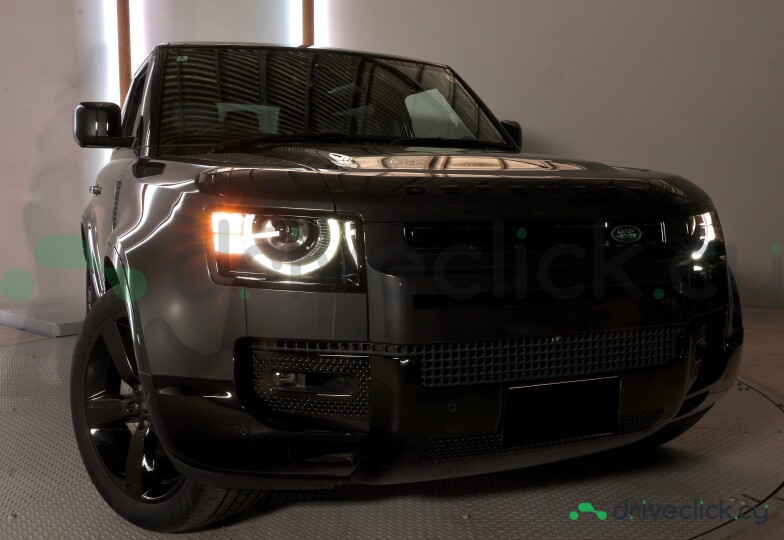 Land Rover Defender Black