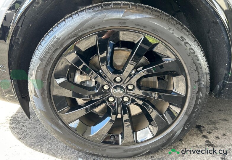 Land Rover Discovery Sport Grey