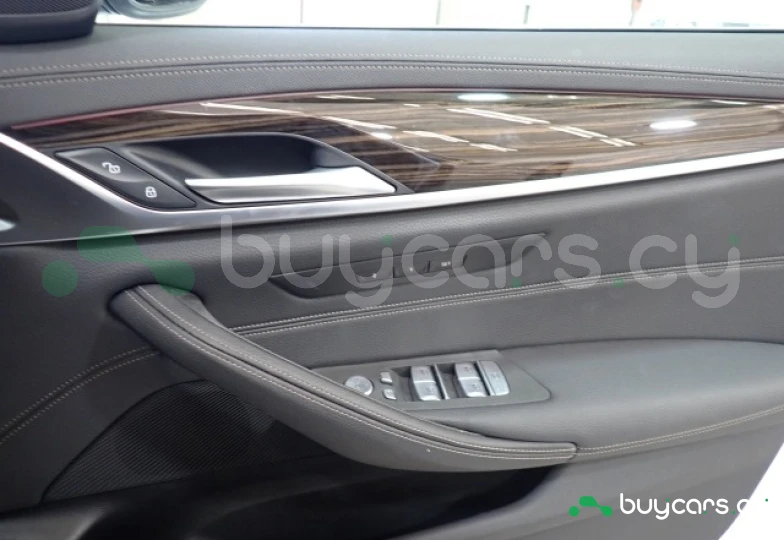 BMW 5 series Серый