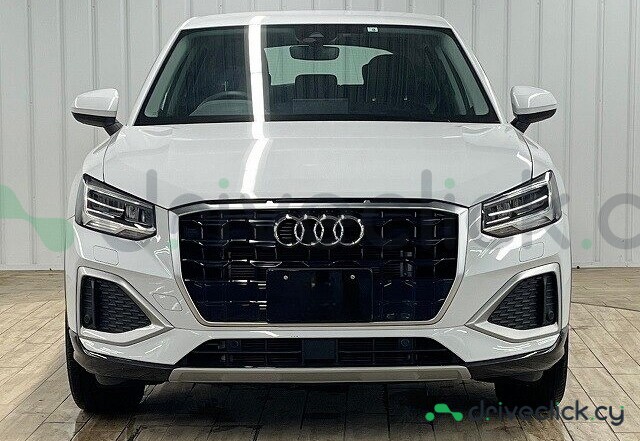 Audi Q2 White