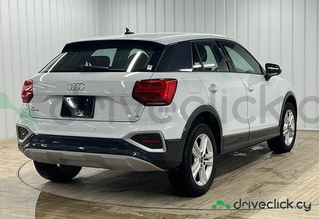 Audi Q2 White