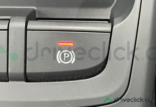 Audi Q2 White