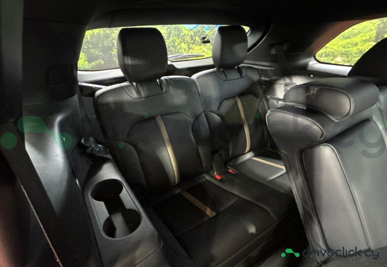 Mazda CX-80 Серый