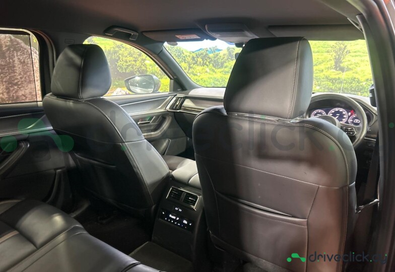 Mazda CX-80 Серый