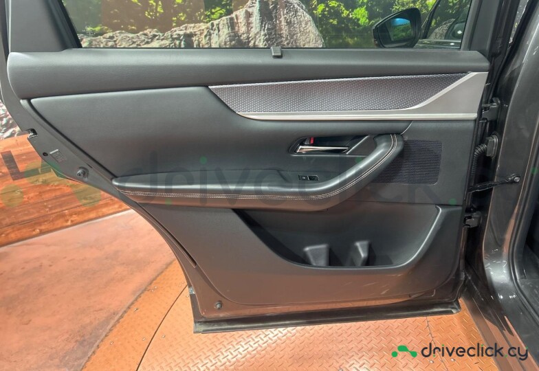 Mazda CX-80 Серый