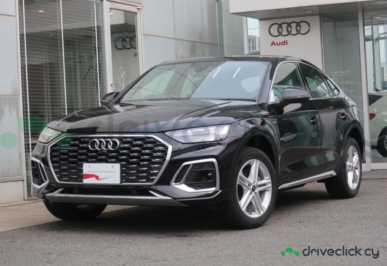 Audi Q5 Sportback Черный