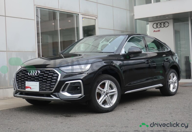 Audi Q5 Sportback Черный