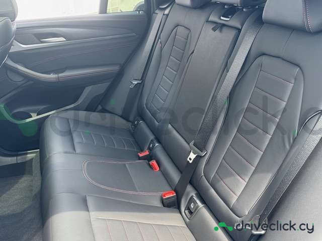 BMW X4 Black