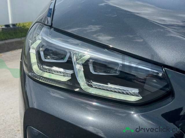 BMW X4 Black