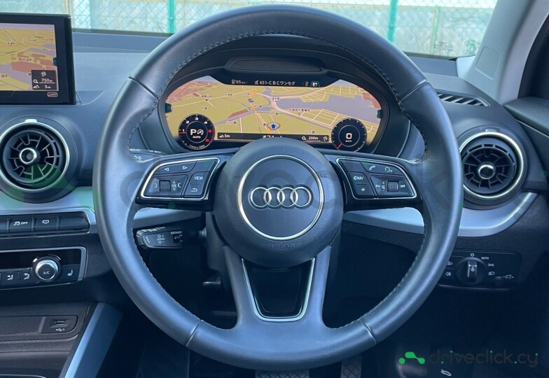 Audi Q2 Red