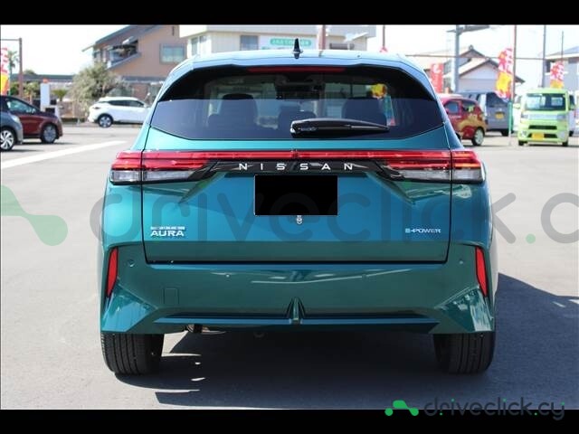 Nissan Aura Turquoise