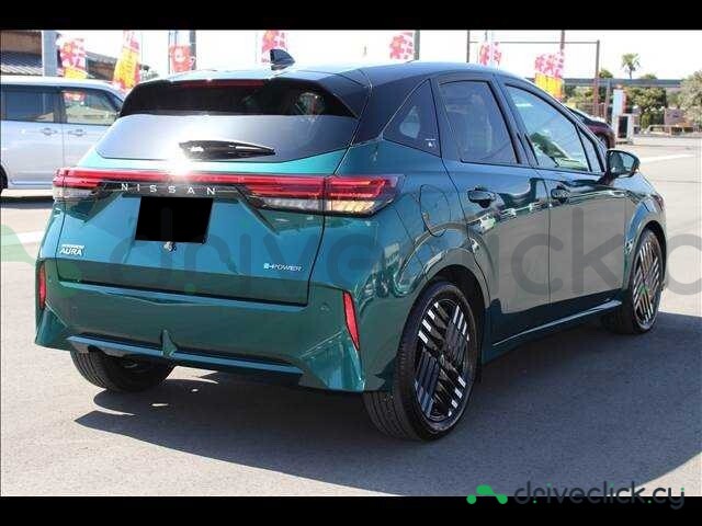Nissan Aura Turquoise