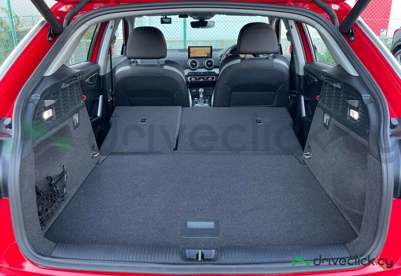Audi Q2 Red