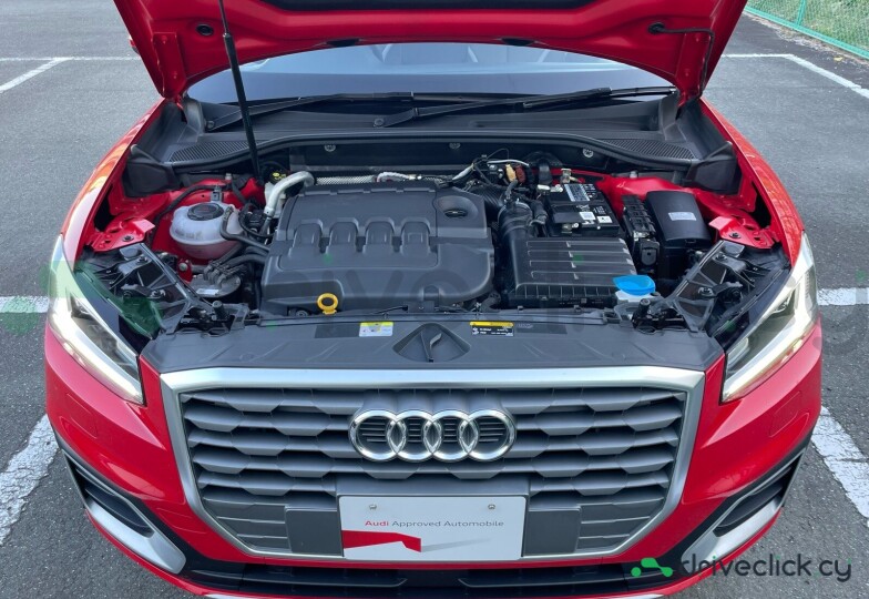 Audi Q2 Red