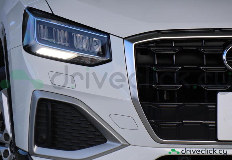 Audi Q2 White