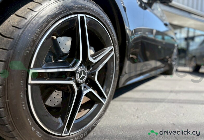 Mercedes CLS-class Черный